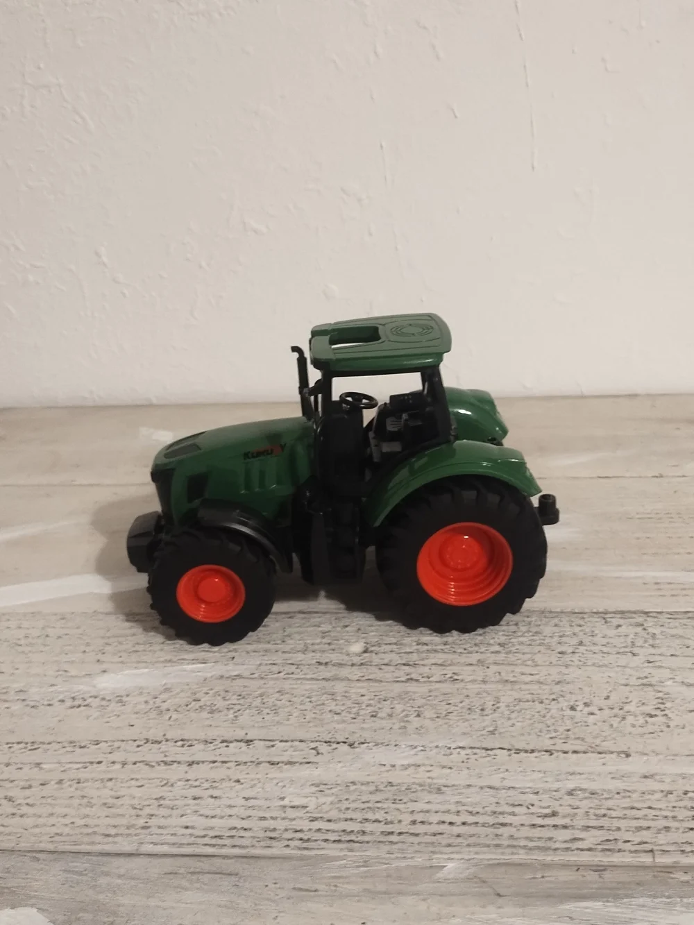 no brand tractor toy